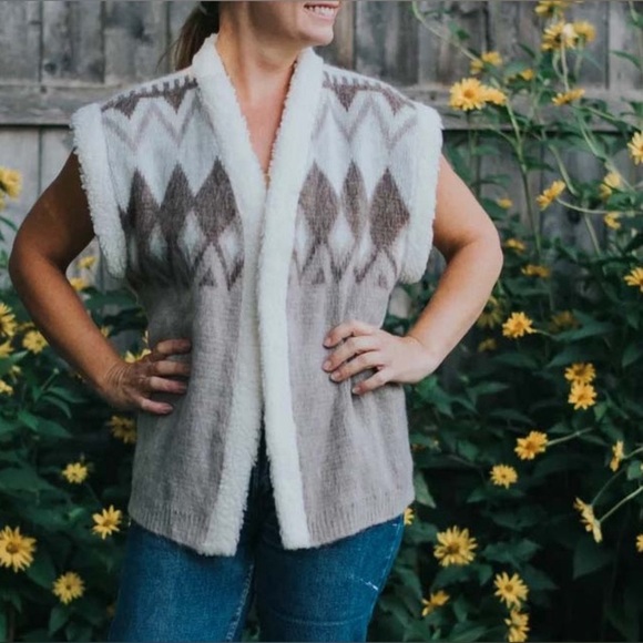 Vintage Sweaters - Vintage Ice Castles sweater vest, size L